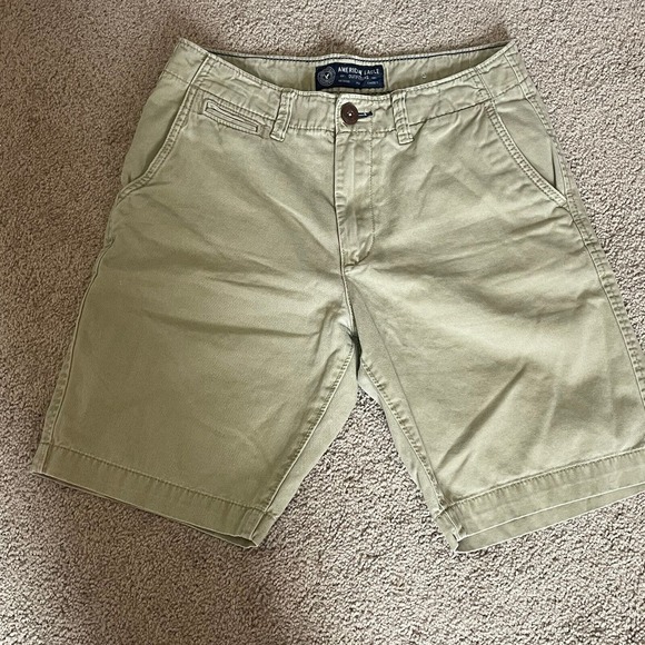 American Eagle‎ Shorts Mens 28 Tan Classic Chinos 9" Inseam Khaki - Picture 1 of 5